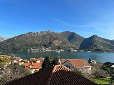 Prodaja, kuća, 120m², Herceg Novi, Crna Gora