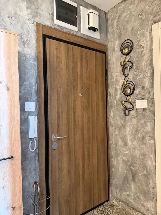 Prodaja, trosoban stan, 59m², Bulevar patrijarha Pavla, Novi Sad Sve Podlokacije