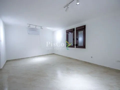 Izdavanje, poslovni prostor, 90m², Masline, Podgorica - image 10