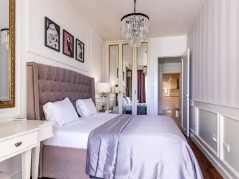 Rent, one bedroom apartment, 77m², Tree cane, Budva