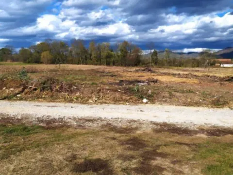 Sale, land lot, 5500m², Čačak, Srbija - image 2