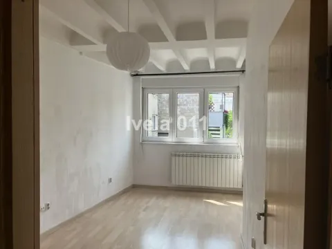 Sale, two bedroom apartment, 68m², Stari Grad, Beograd - image 2