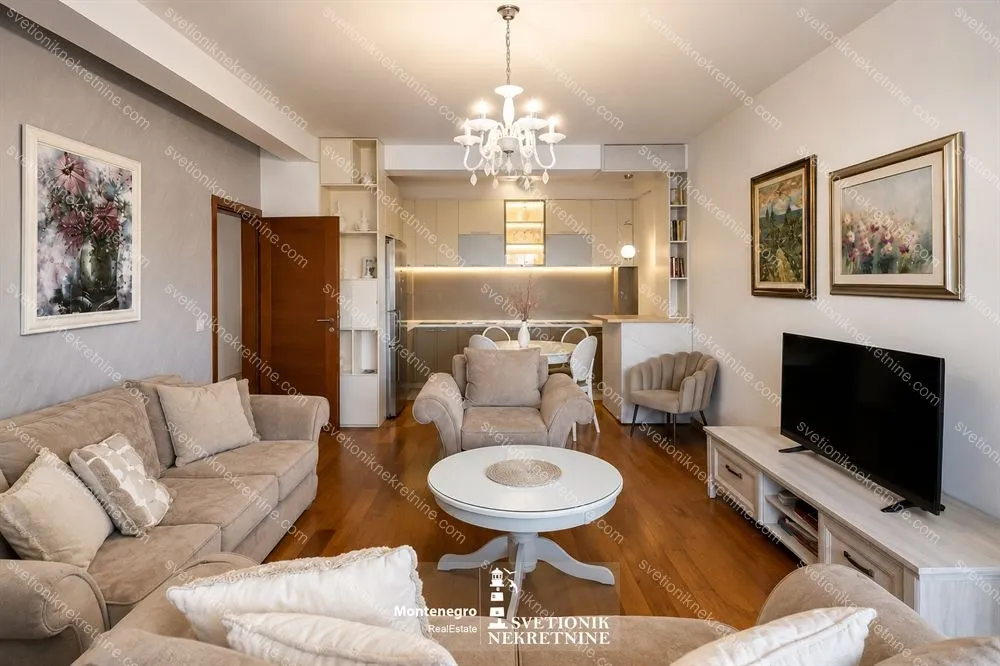 Prodaja, jednosoban stan, 64m², Topla, Herceg Novi