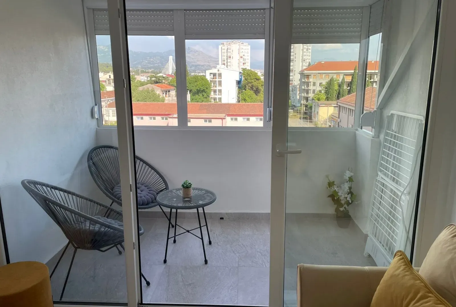 Rent, one bedroom apartment, 50m², Preko Morače, Podgorica