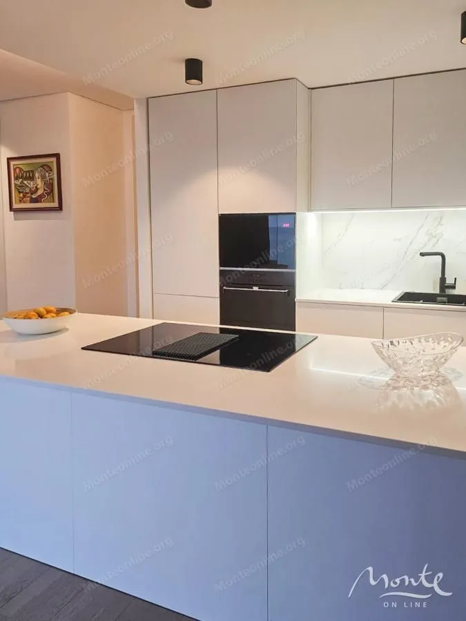 Sale, three bedroom apartment, 262m², Budva, Crna Gora