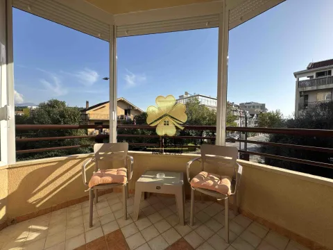 Izdavanje, jednosoban stan, 55m², Momišići, Podgorica - image 4