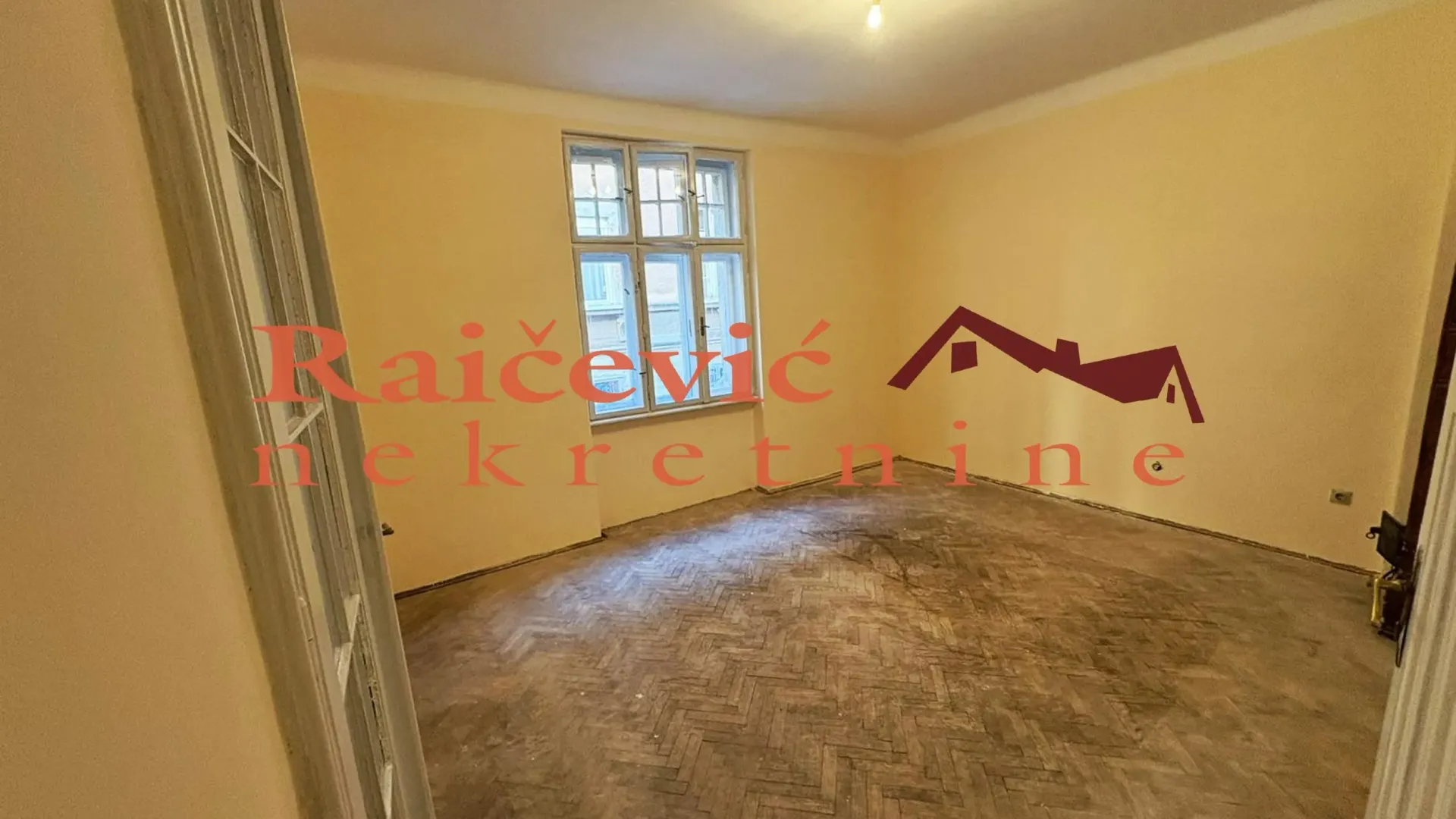 Sale, four bedroom apartment, 91m², Stari Grad, Beograd