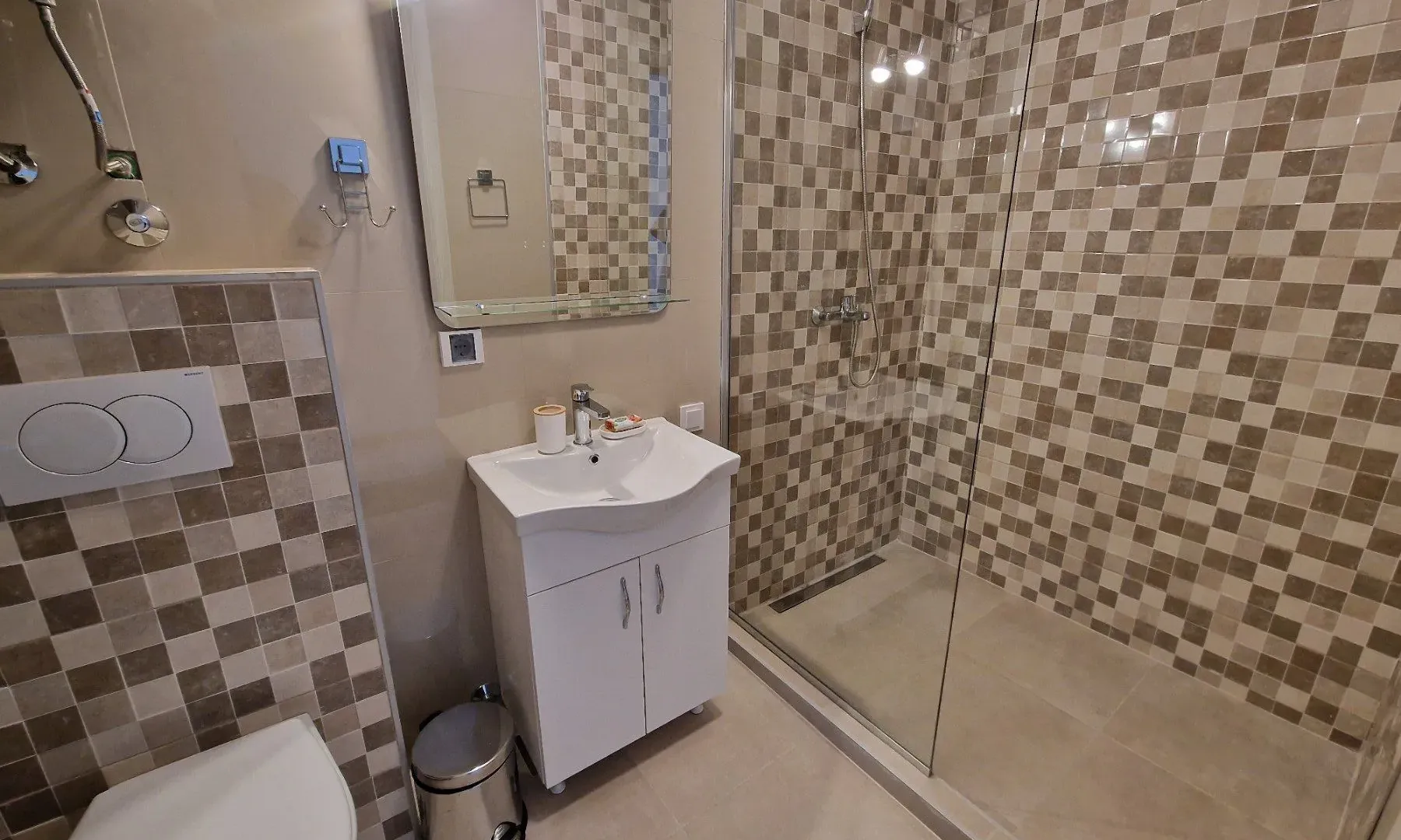 Sale, one bedroom apartment, 45m², Blizikuće, Budva