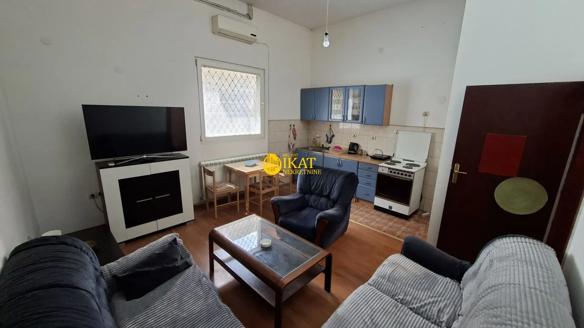 Izdavanje, dvosoban stan, 47m², Zvezdara Sve Podlokacije, Beograd