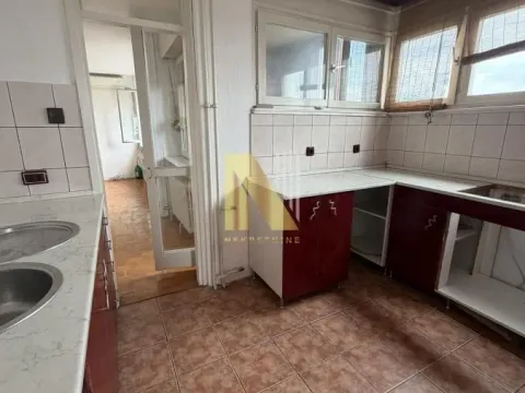 Rent, office space, 94m², Bulevar Oslobodjenja, Novi Sad Sve Podlokacije - image 8