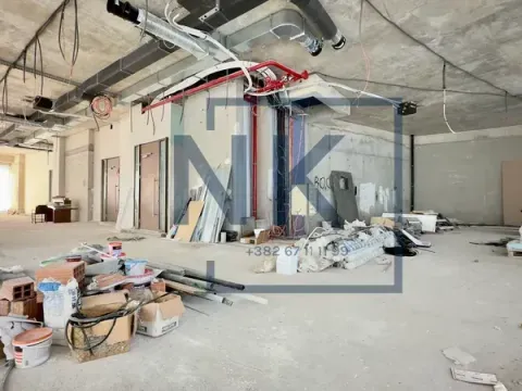 Prodaja, poslovni prostor, 2542m², Centar, Podgorica - image 10