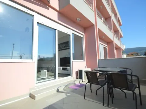 Izdavanje, dvosoban stan, 70m², Kumbor, Herceg Novi - image 6