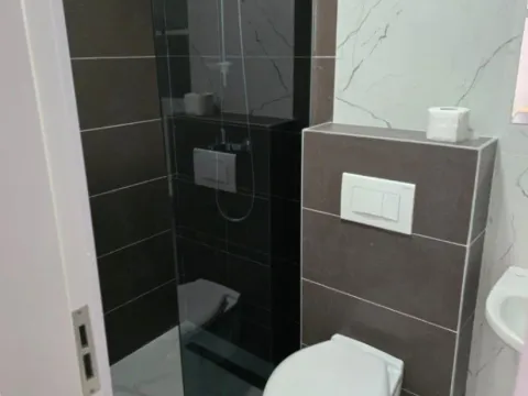 Izdavanje, jednosoban stan, 42m², Budva, Crna Gora - image 2