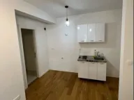 Izdavanje, jednosoban stan, 53m², Kod Big Fashion-a, Podgorica - image 7