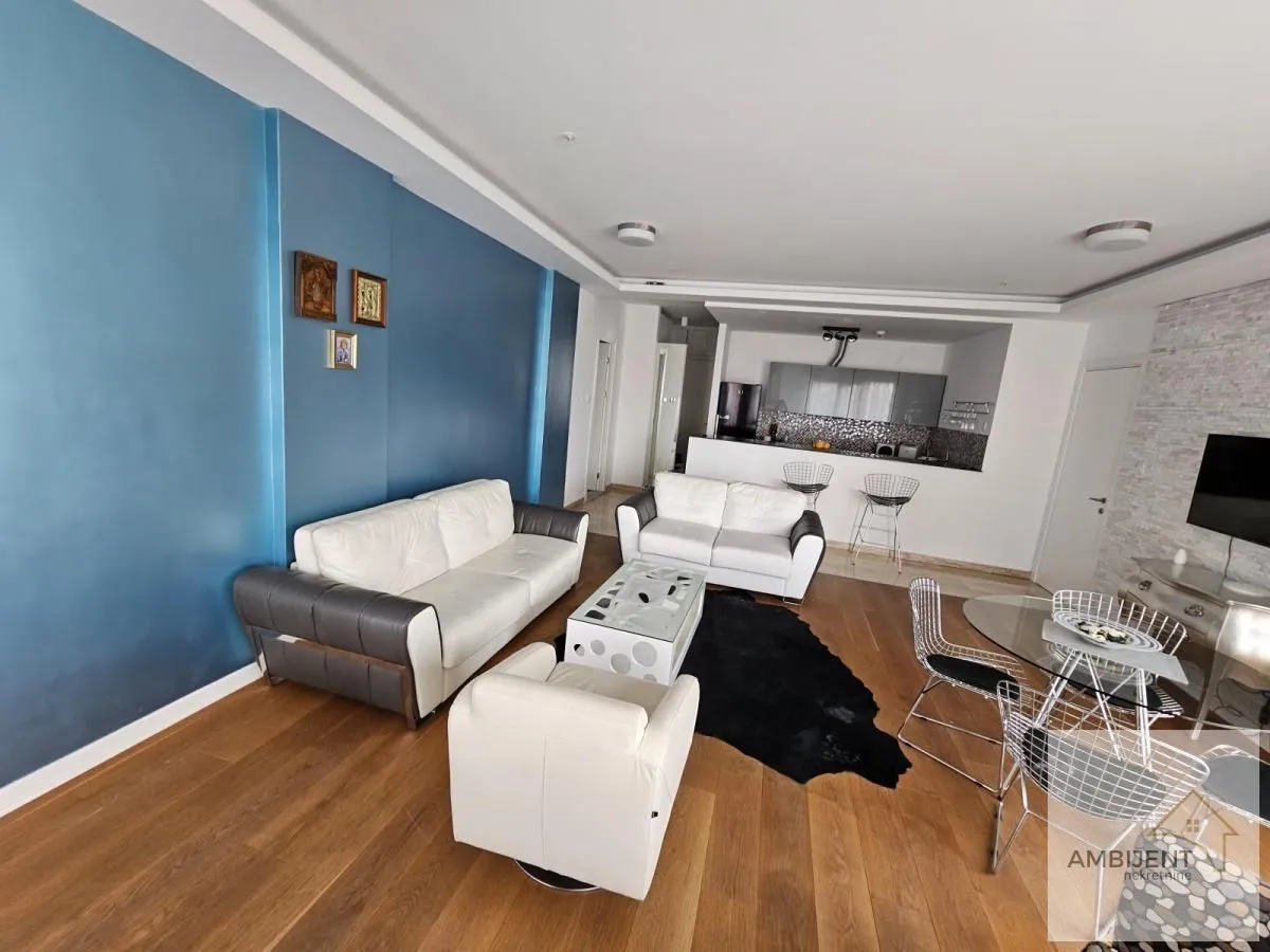 Prodaja, trosoban stan, 104m², Budva, Crna Gora