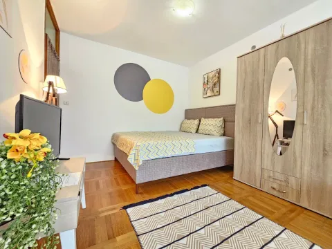 Rent, studio apartment, 30m², Budva, Crna Gora - image 23