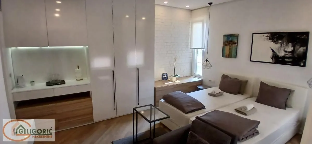 Sale, three bedroom apartment, 73m², Stari Grad, Beograd