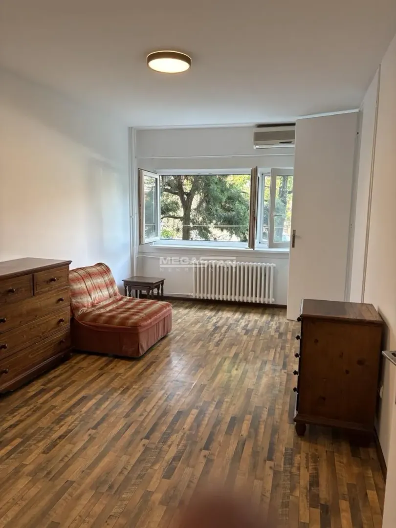 Rent, one bedroom apartment, 34m², Voždovac Sve Podlokacije, Beograd