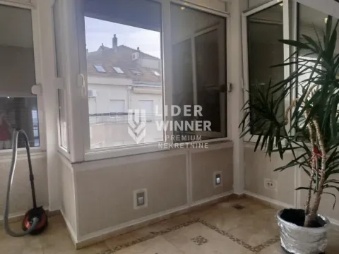 Rent, four bedroom apartment, 140m², Đeram Pijaca, Beograd - image 7