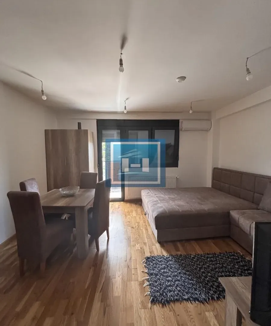 Izdavanje, garsonjera, 29m², Aqua park, Jagodina