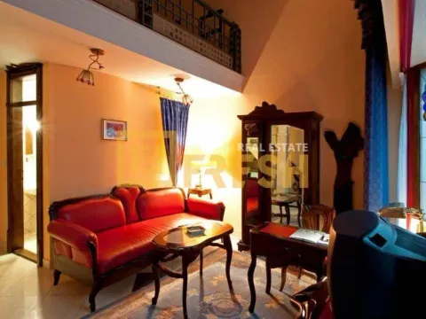 Prodaja, ugostiteljski objekat, 722m², Centar, Podgorica - image 10