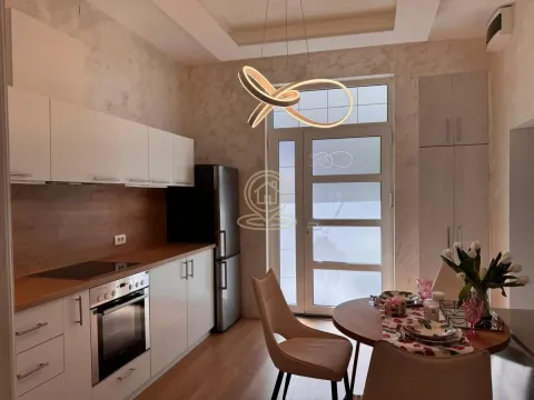 Rent, two bedroom apartment, 87m², Stari Grad, Beograd - image 6