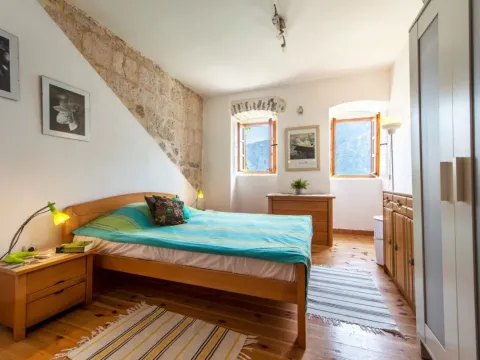 Prodaja, kuća, 168m², Prčanj, Kotor - image 31