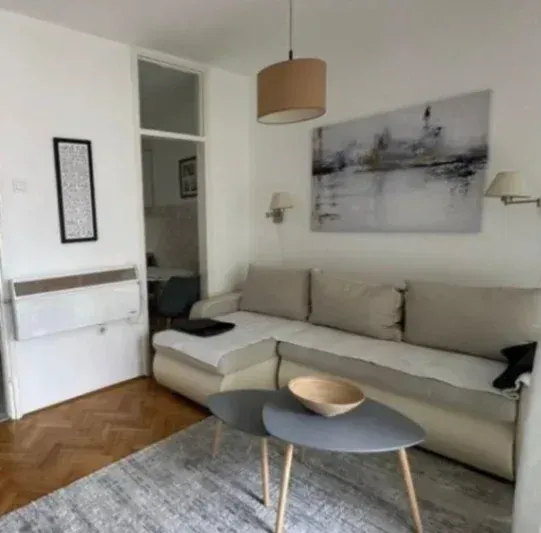 Izdavanje, jednosoban stan, 37m², City Kvart, Podgorica