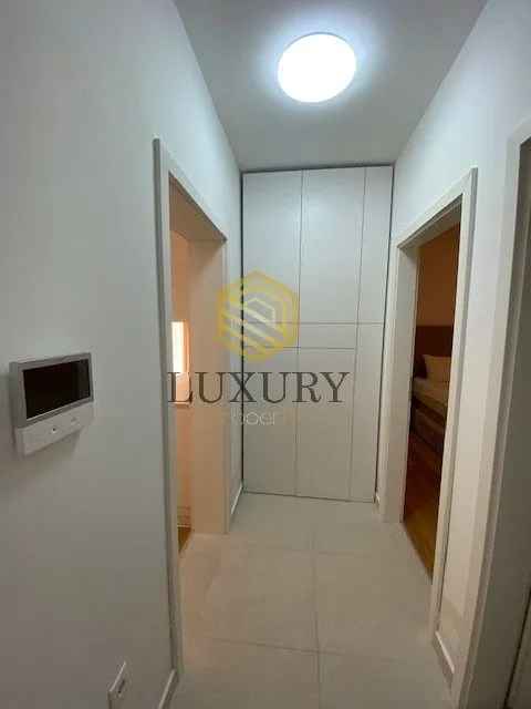 Rent, one bedroom apartment, 51m², Luštica, Tivat
