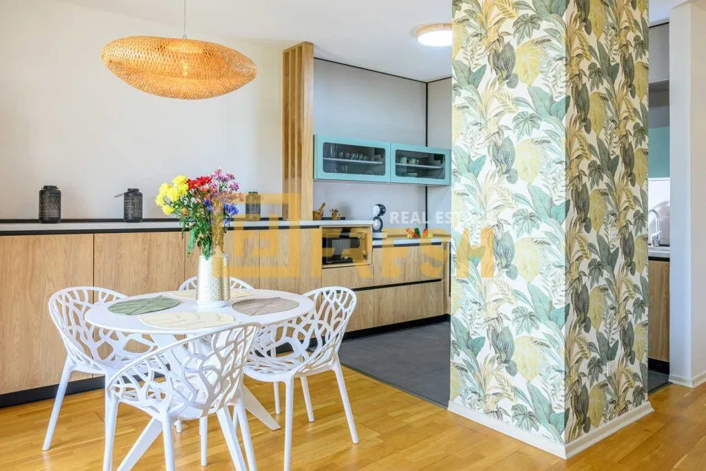 Rent, two bedroom apartment, 95m², Budva, Crna Gora