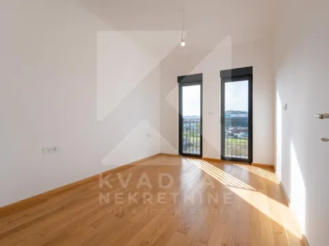 Sale, three bedroom apartment, 208m², Zabjelo, Podgorica - image 4