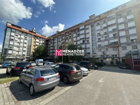 Izdavanje, dvosoban stan, 75m², Preko Morače, Podgorica
