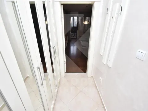 Prodaja, dvosoban stan, 71m², Lepa Kata, Podgorica - image 12