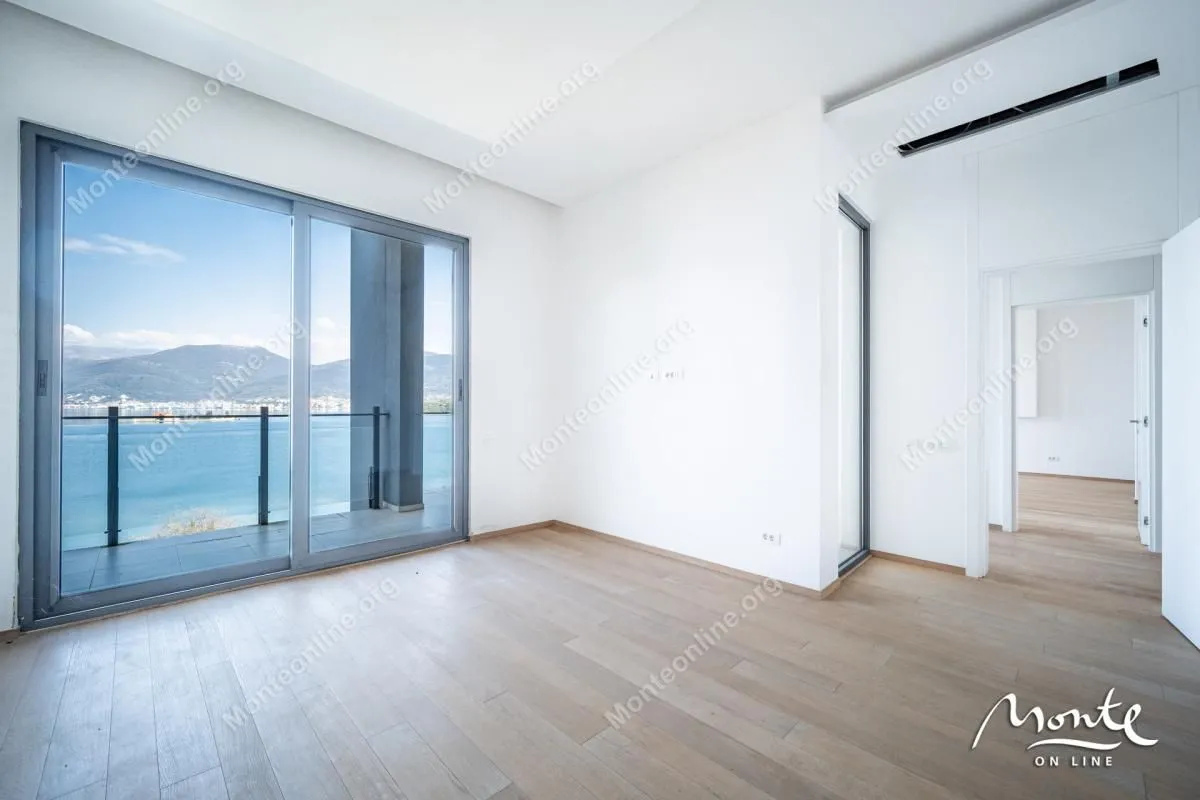 Prodaja, kuća, 770m², Krašići, Tivat