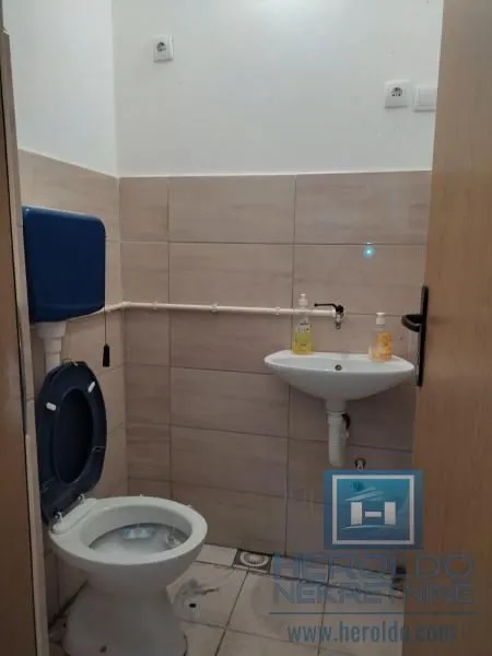 Sale, office space, 163m², Jagodina, Srbija
