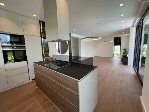 Prodaja, kuća, 253m², Beočić, Rekovac - image 14