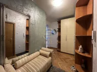 Izdavanje, četvorosoban stan, 130m², Centar, Novi Sad - image 15