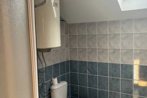 Prodaja, trosoban stan, 70m², Zemun Gornji Grad, Zemun Sve Podlokacije - image 4