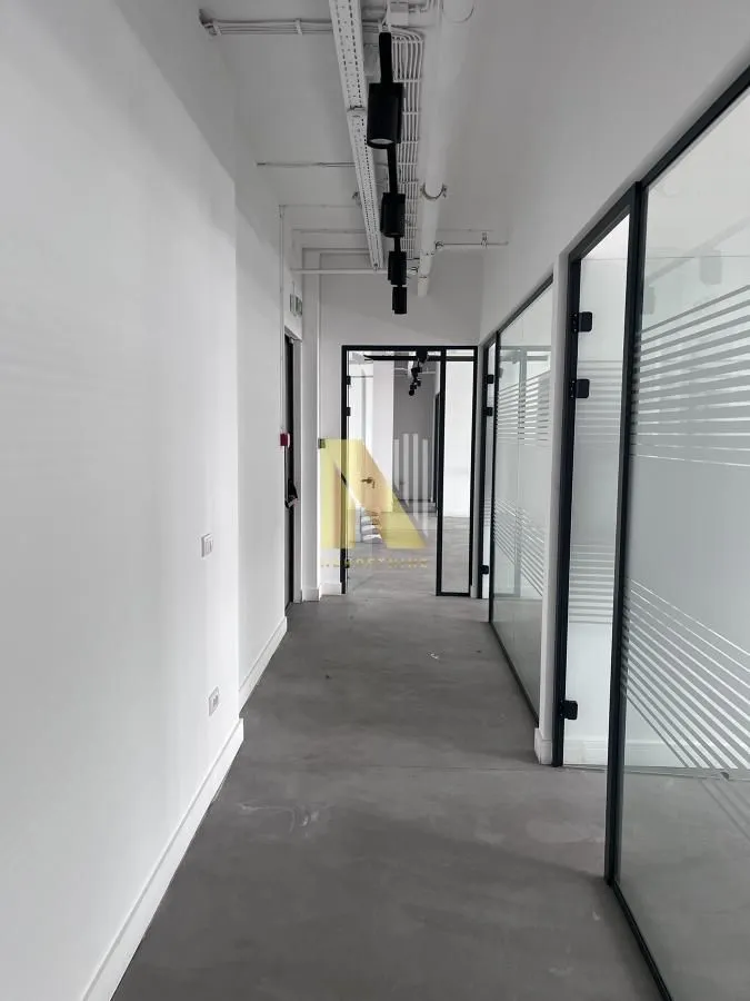 Rent, office space, 320m², Salajka, Novi Sad Sve Podlokacije