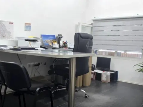 Rent, office space, 450m², Veternik, Novi Sad Sve Podlokacije - image 13
