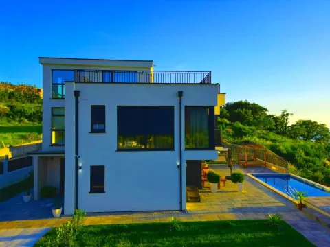 Sale, house, 280m², Bar, Crna Gora - image 10