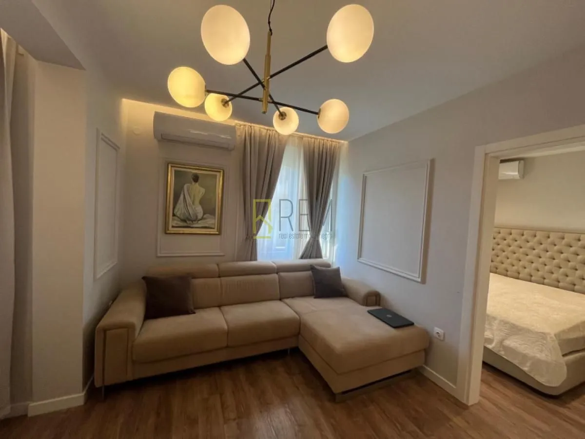 Prodaja, jednosoban stan, 40m², Dalmatinska ulica, Podgorica
