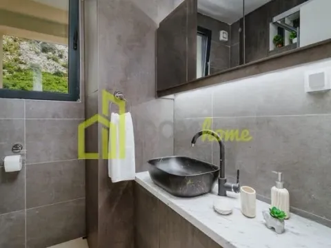 Prodaja, jednosoban stan, 50m², Kotor, Crna Gora - image 9