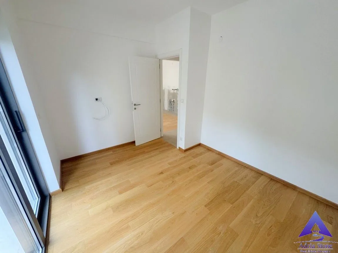 Sale, one bedroom apartment, 48m², Bečići, Budva