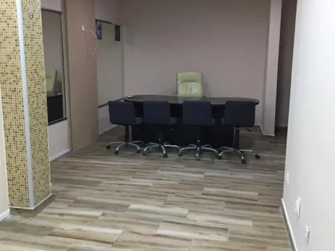 Prodaja, poslovni prostor, 68m², Stari Grad, Beograd - image 2