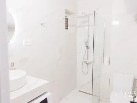 Prodaja, dvosoban stan, 74m², Sveti Stefan, Budva - image 20