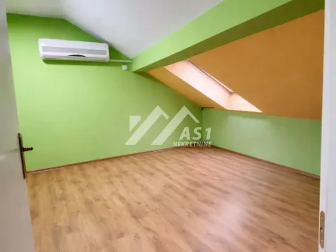 Rent, office space, 300m², Petrovaradin, Novi Sad - image 5