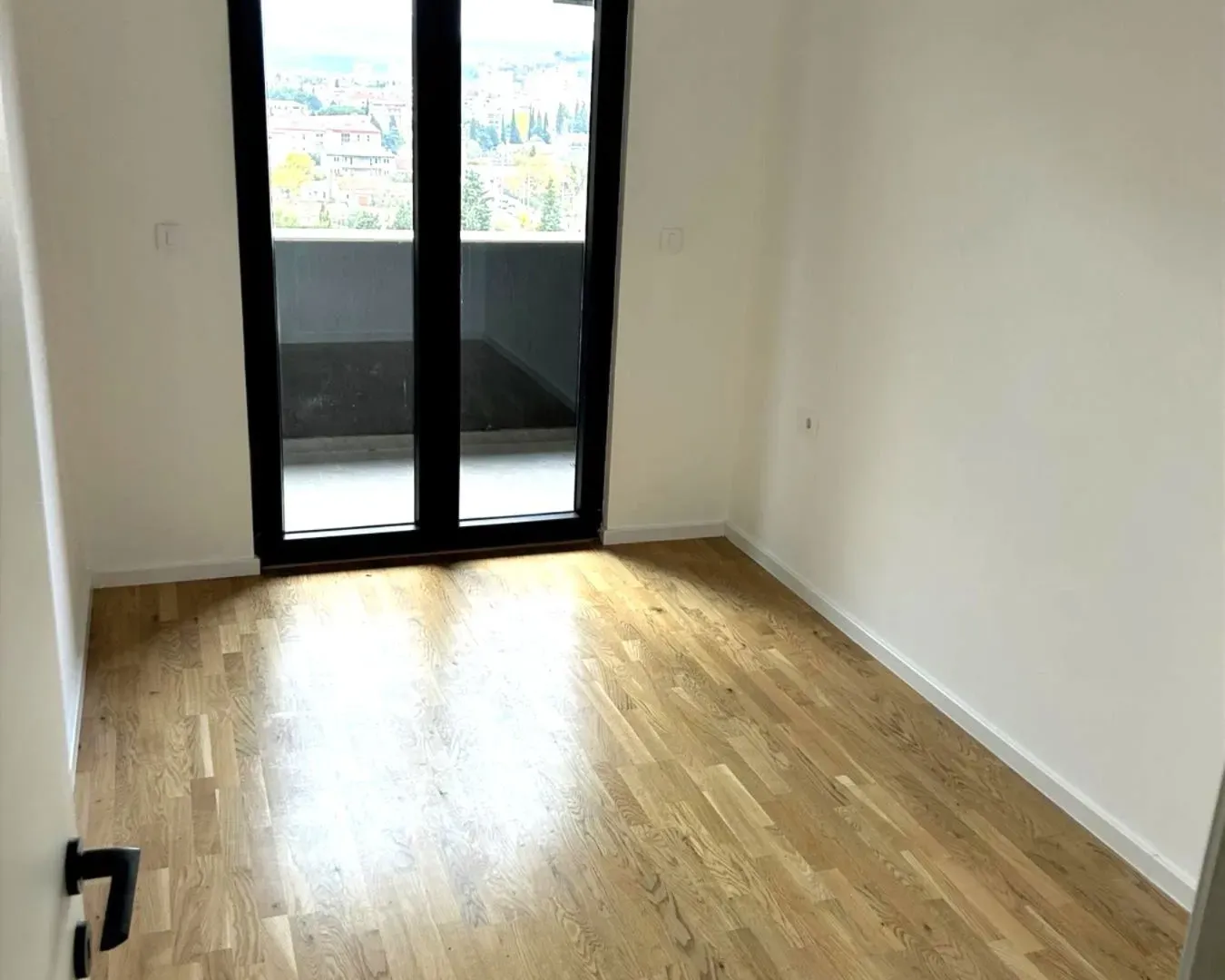 Prodaja, jednosoban stan, 43m², Stari Aerodrom, Podgorica