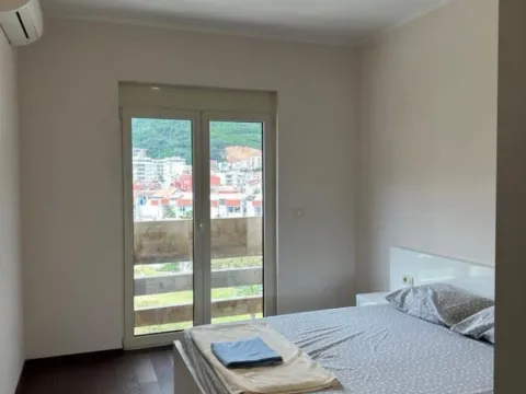 Izdavanje, stan, 54m², Centar, Budva - image 4