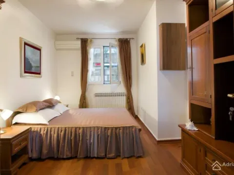 Prodaja, kuća, 560m², Sveti Stefan, Budva - image 9